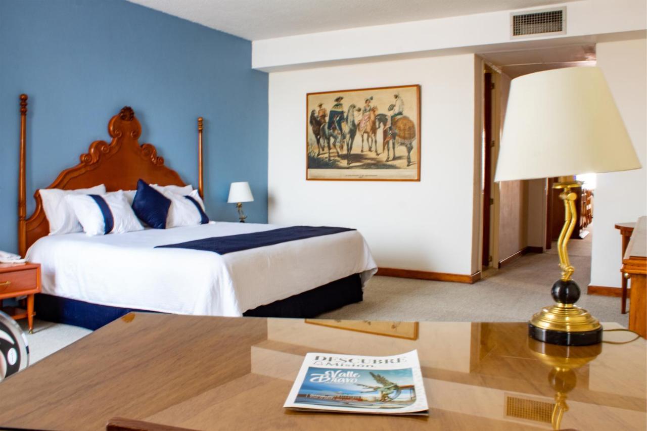Mision Guadalajara Centro Historico Hotel Ngoại thất bức ảnh