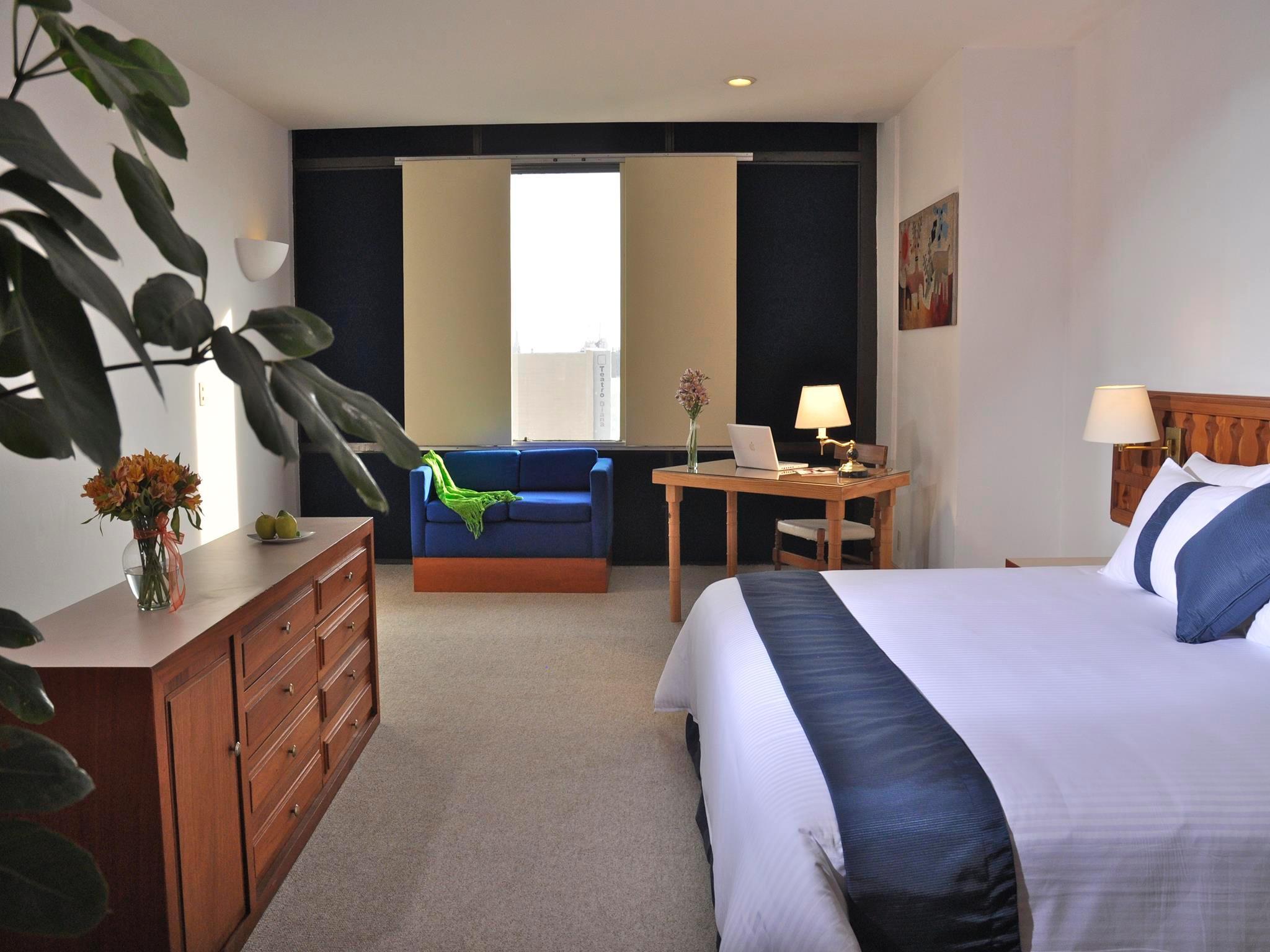 Mision Guadalajara Centro Historico Hotel Ngoại thất bức ảnh