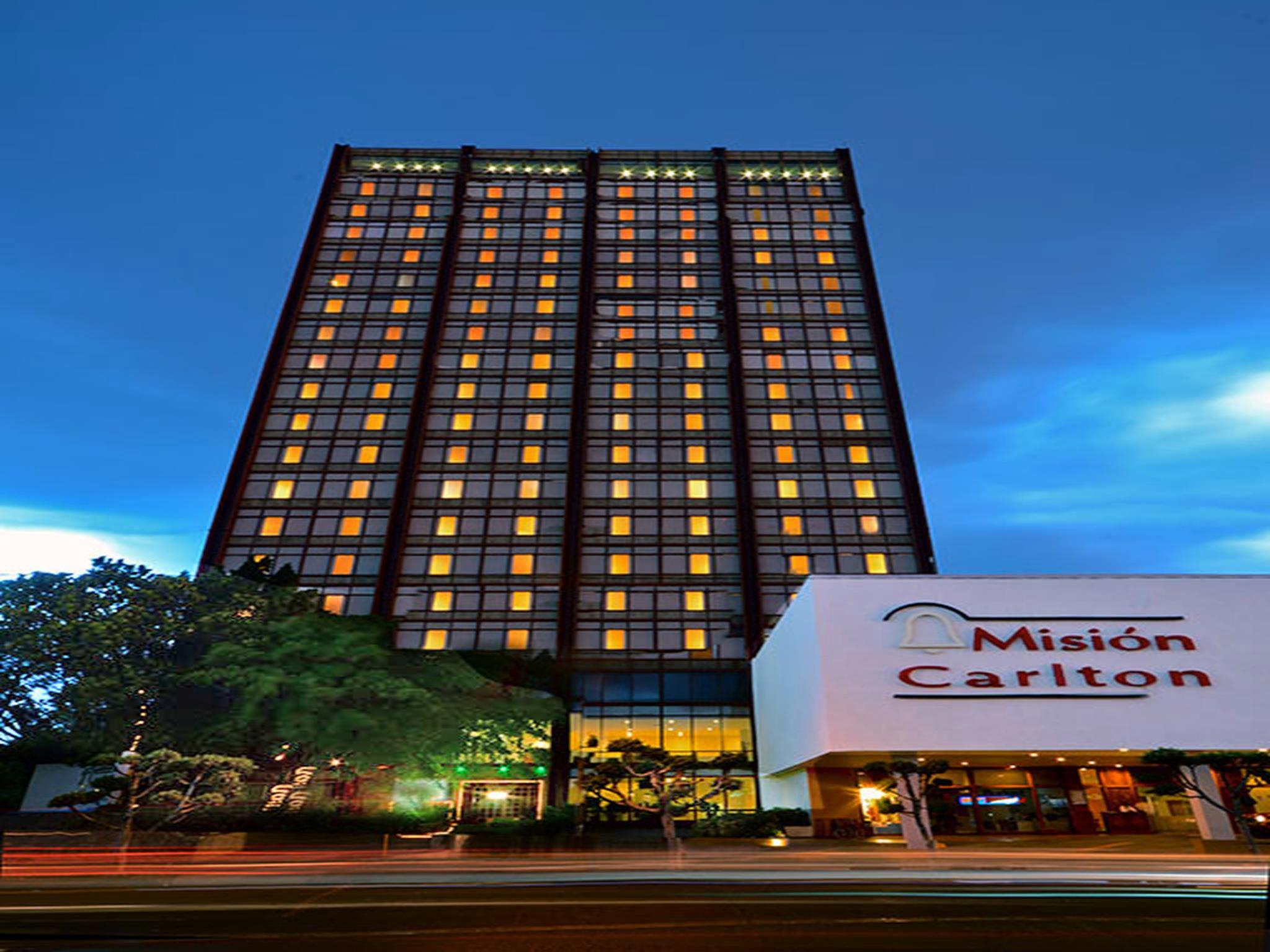 Mision Guadalajara Centro Historico Hotel Ngoại thất bức ảnh
